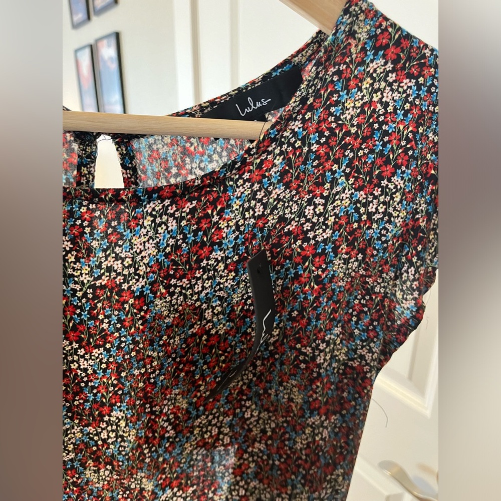 Lulus midi keyhole back brown floral dress — perfect for fall
